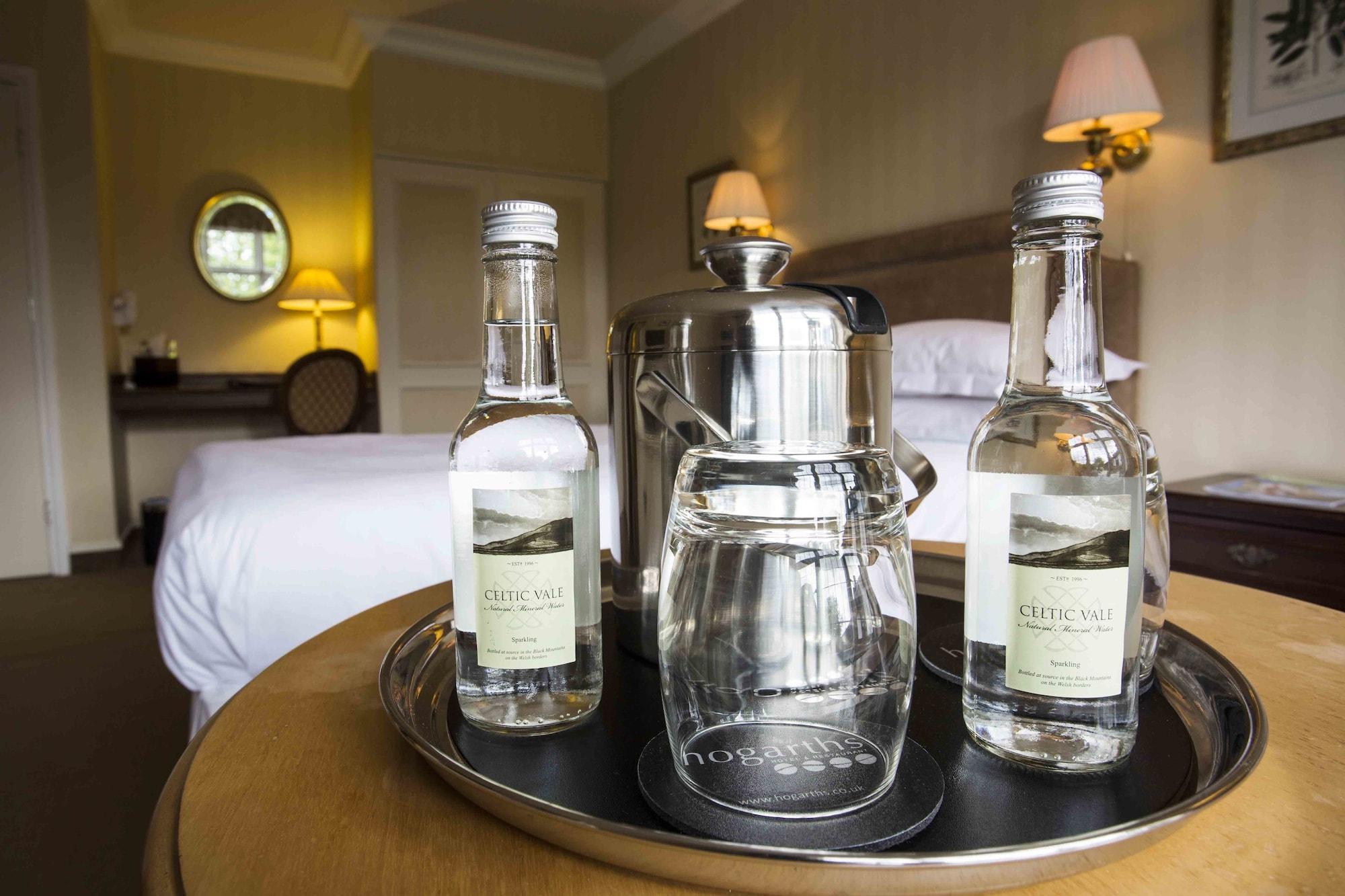Hogarths Stone Manor Hotel Kidderminster Bagian luar foto